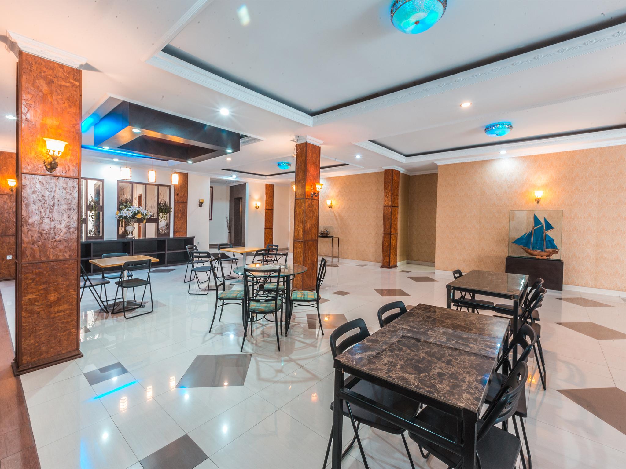 โอโย 1667 วิสมา ลุกซ์ บาร์กะฮ์ Hotel จาการ์ตา ภายนอก รูปภาพ