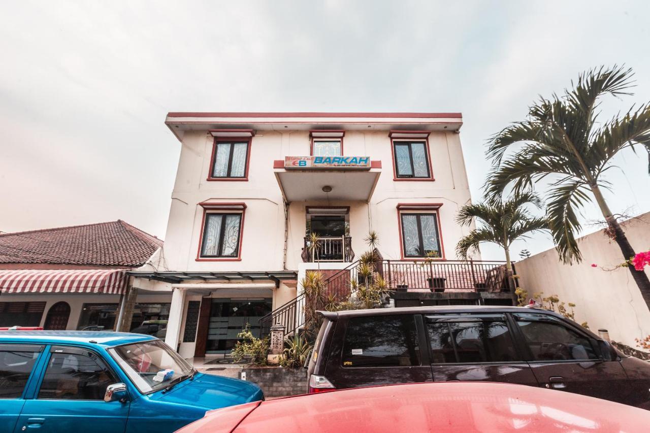 โอโย 1667 วิสมา ลุกซ์ บาร์กะฮ์ Hotel จาการ์ตา ภายนอก รูปภาพ