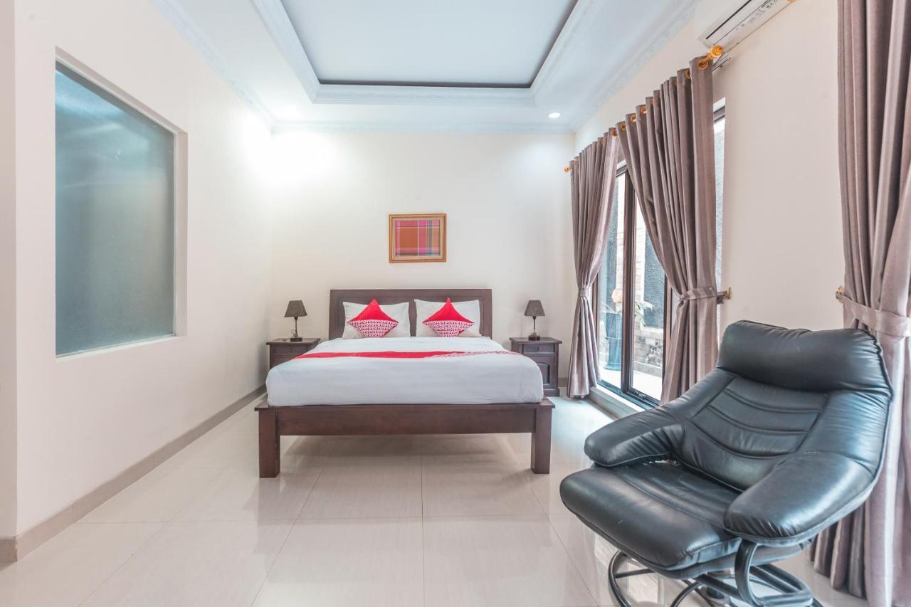 โอโย 1667 วิสมา ลุกซ์ บาร์กะฮ์ Hotel จาการ์ตา ภายนอก รูปภาพ